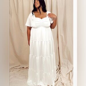 Show Me Your MuMu White Ruched Sweetheart Maxi Dress